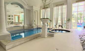 Imagem 4: Apartamento Frente Mar em Balneário Camboriú - 04 Suítes, 03 vagas! Mobiliado e decorado c