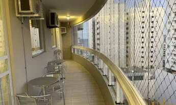 Imagem 3: 50 metros do mar - 3 dormitórios sendo 1 suíte - mobiliado - 2 vagas de garagem