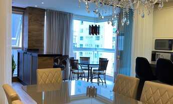 Imagem 3: Amplo apartamento com 03 Suítes, Mobiliado E 01 Vaga Privativa. Meia Praia em itapema - S