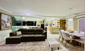 Imagem 2: Edifício Residencial Vicenzo, São 03 Suítes e 03 Vagas, Finamente MOBILIADO! Meia Praia