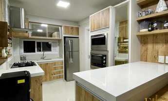 Imagem 6: Edifício Residencial Vicenzo, São 03 Suítes e 03 Vagas, Finamente MOBILIADO! Meia Praia