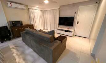 Imagem 6: Apartamento próximo ao Mar, no Centro de Itapema, com 2 dormitórios, 1 vaga de garagem