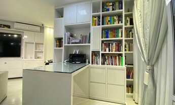 Imagem 2: Apartamento Semimobiliado com Closet e Varanda Gourmet em Maringá - Zona 07