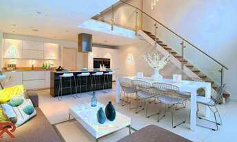 Imagem 2: Teste, 4 dormitórios, 2 suíte, 2 banheiro, 2 vagas na garagem, 20M² de Área Construída