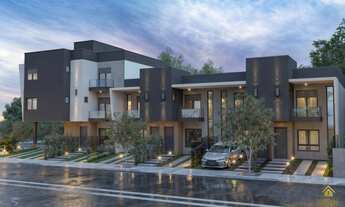 Imagem: Sobrado em fase final de Construção à