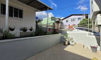 Imagem 5: Casa com 2 moradias mais uma casa individual - Ótima localização no Bairro Kayser - Ideal