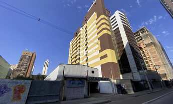 Imagem: Edifício Refinatto, Centro - Curitiba/PR