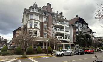 Imagem 5: APARTAMENTO 4 SUÍTES NO CENTRO DE GRAMADO, UMA QUADRA DA RUA COBERTA