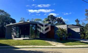 Imagem: CASA XAXIM, SEU REFÚGIO EM MEIO À NATUREZA