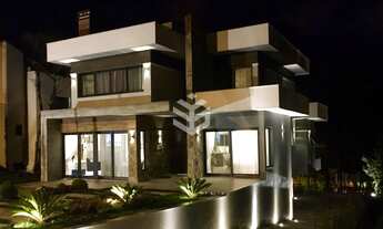 Imagem: CASA 4 DORMITÓRIOS SENDO 3 SUÍTES DENTRO