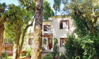 Imagem: CASA COM 4 SUÍTES DENTRO DO CONDOMÍNIO