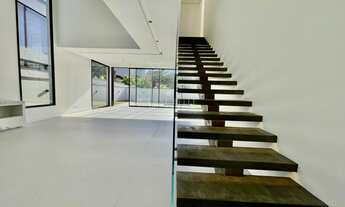 Imagem 5: Linda casa nova pronta para morar em rua tranquila e sem saída no Residencial Burle Marx