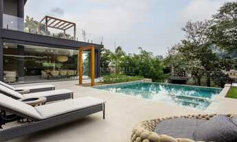 Imagem 3: MANSÃO NOVA EM ALPHAVILLE: ELEGÂNCIA E CONFORTO LOCALIZADA NO RESIDENCIAL TAMBORÉ 1