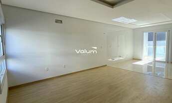 Imagem 3: Sobrado triplex no Bairro Colina