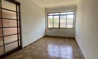 Imagem 4: Casa com excelente localização no bairro