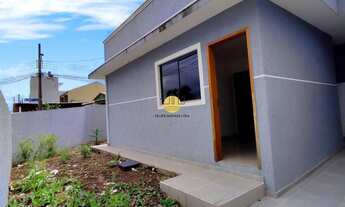 Imagem: Casa de esquina, com espaço de Terreno