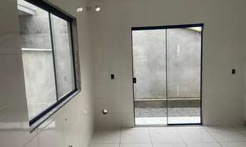 Imagem 3: Casa com 2 Dormitorio(s) localizado(a) no bairro quinta dos açorianos em Barra Velha / SA