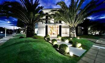 Imagem: Casa em Condomínio com 4 Dormitorio(s)