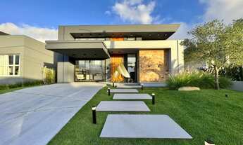 Imagem: CASAÀ VENDA NO CONDOMÍNIO DUBAI