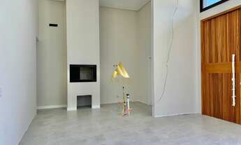 Imagem 2: Única casa com jacuzzi e piscina no condomínio!!