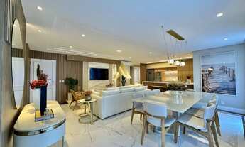 Imagem 2: LINDO APARTAMENTO À VENDA EM EDIFÍCIO COM DESIGN NEOCLÁSSICO!!!