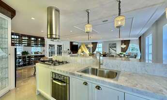 Imagem 5: LINDO APARTAMENTO À VENDA EM EDIFÍCIO COM DESIGN NEOCLÁSSICO!!!