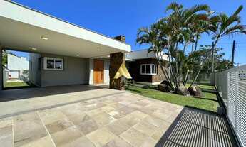 Imagem: LINDA CASA NA REGIÃO NOBRE DE XANGRI-LÁ