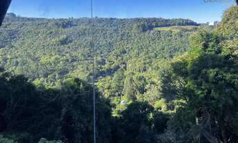 Imagem 5: Oportunidade Chalé com Linda Vista para o Vale 10 minutos do Centro de Gramado