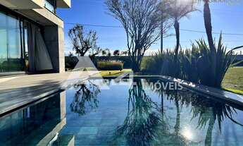 Imagem: Casa com 5 Dormitorio(s) localizado(a) no