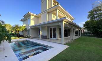 Imagem: Mansão Aconchegante e com Muita Privacidade