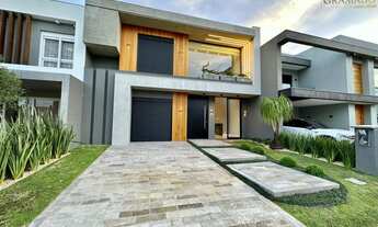 Imagem: Casa Térrea 4 dormitórios 4 suítes Condomínio