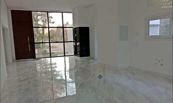 Imagem 3: Linda Casa com Arquitetura Moderna Junto ao Lago Negro em Gramado 48 x Para Pagar!