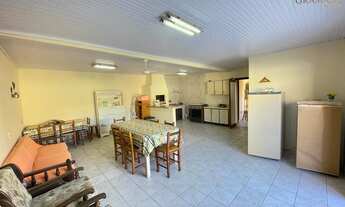 Imagem: Casa de 3 dormitórios com anexo perto a