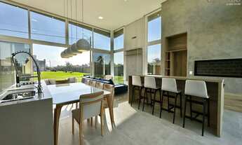 Imagem: Casa com 3 Dormitórios Condomínio Dubai