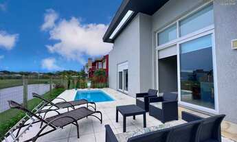 Imagem 2: Imperdível!! Casa 4 dormitórios beira lago com piscina!! Entrada e saldo em juros!!