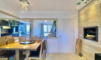 Imagem 5: Vista para o mar!! Apartamento de 2 dormitórios com suite um box Decorado