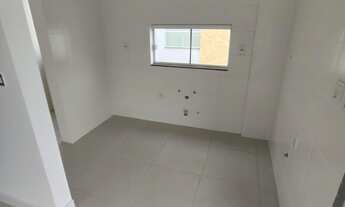 Imagem 4: Apartamento com sacada de frente - Próximo do Mar: Confira !