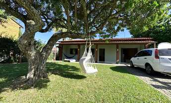 Imagem: Casa bem localizada em Capão da Canoa