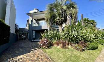 Imagem: SOBRADO EM CONDOMÍNIO FECHADO COM INFRA