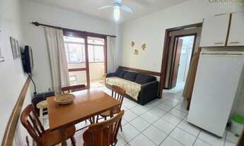 Imagem 3: Amplo apartamento de 1 dormitório - Centro de Capão da Canoa - sacada com churrasqueira