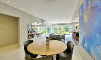 Imagem 5: Charmosa casa com piscina aquecida e vista para o lago em condomínio fechado de luxo - Xa