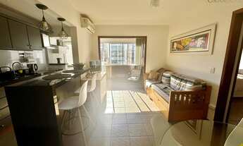 Imagem 5: Cobertura decorada com lareira e churrasqueira no Centro de Capão da Canoa !!