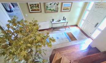 Imagem 6: Casa à venda em Gramado - Bairro Planalto - Reformada e com calefação. Típica casa da serr