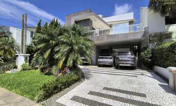 Imagem: Sobrado em condomínio fechado com infraestrutura