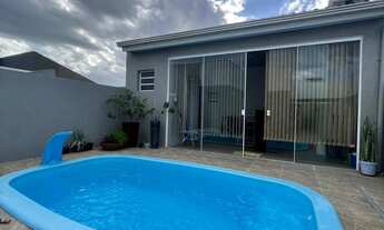 Imagem 2: Casa com piscina à venda em Capão da Canoa - Excelente oportunidade!