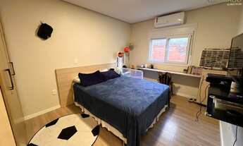 Imagem 5: Confortável Casa à venda em Gramado, completa, mobiliada e decorada. Abaixo do preço de me