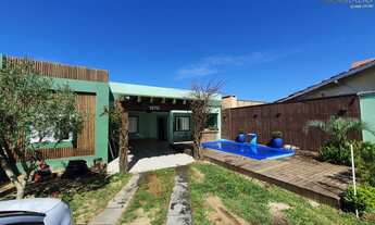 Imagem: Casa com piscina em Capão da Canoa, terreno