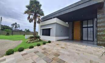 Imagem: Casa em condomínio fechado- Estuda imóvel