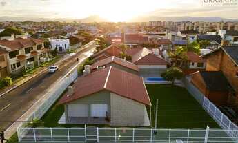 Imagem: Casa com piscina, pertinho do mar, 02 Lotes
