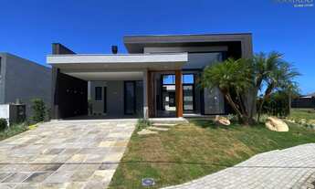 Imagem: Casa em condomínio com infraestrutura completa